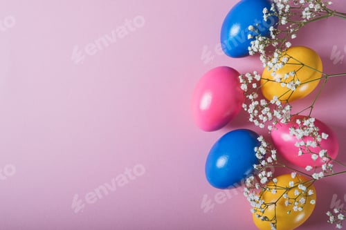 Preview: Easter eggs.