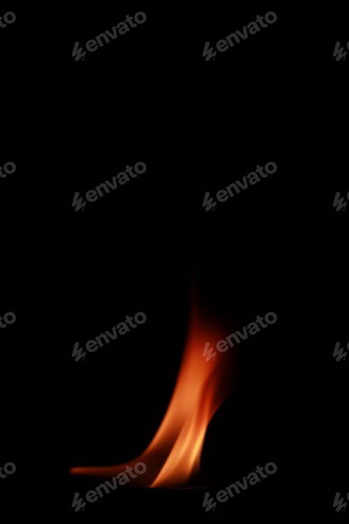 Preview: Vertical shot of flames isolated on a black background for textures and overlays