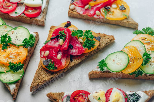 Preview: Healthy Italian bruschetta sandwich with fresh ingredients
