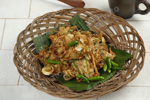 Preview: indonesian vegetable fritters or Bakwan or bala-bala