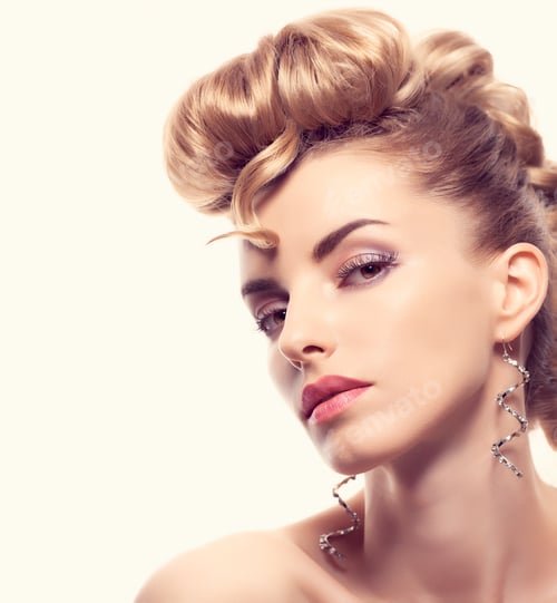 Preview: Fashion mohawk hairstyle, makeup. Creative unusual