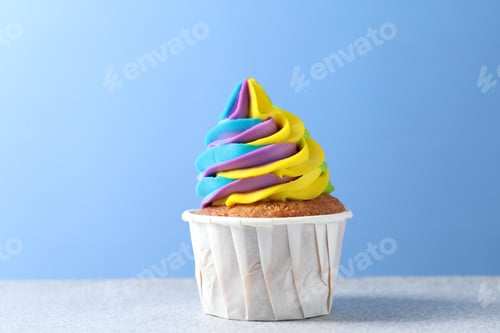 Preview: Colorful Frosted Cupcake with Rainbow Icing Delight