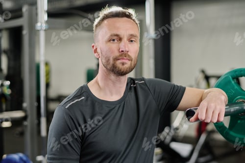 Preview: Portrait of Gym Resident