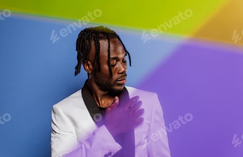 Preview: Artistic portrait with gel lights