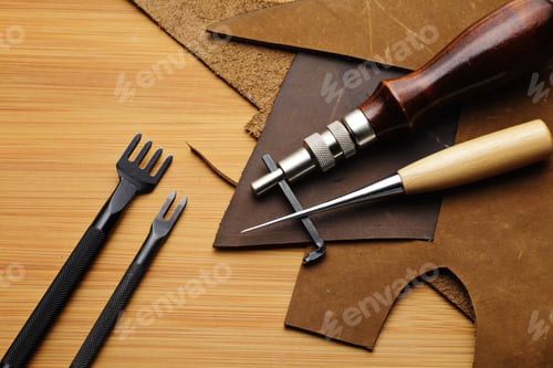 Preview: Leather equipment