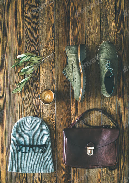 Preview: Flat-lay of woman's fall accessories and coffee, copy space