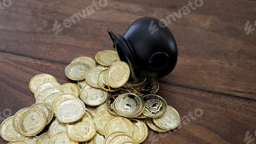 Preview: Spilling Coins From A Pot O' Gold