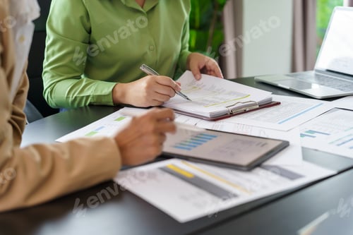 Preview: Business People Meeting Design Ideas professional investor