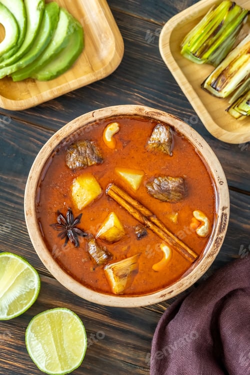 Preview: Bowl of Massaman curry