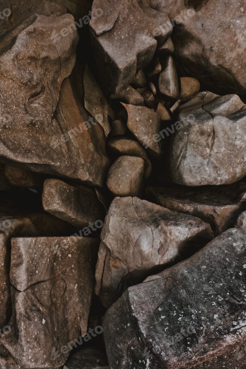 Preview: Granite rock stones background on a beach in Seychelles island. Natural bf with Earth elements.