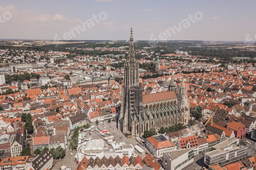 Preview: Aerial view of Ulm Minster