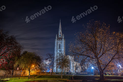 Preview: Billingbourgh Church at night - with trees landscape