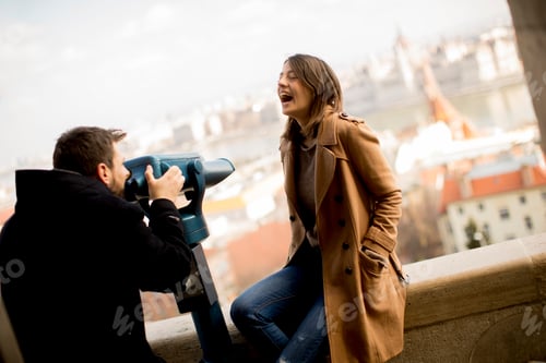Preview: Loving couple in the historical area of Budapest, Hungary