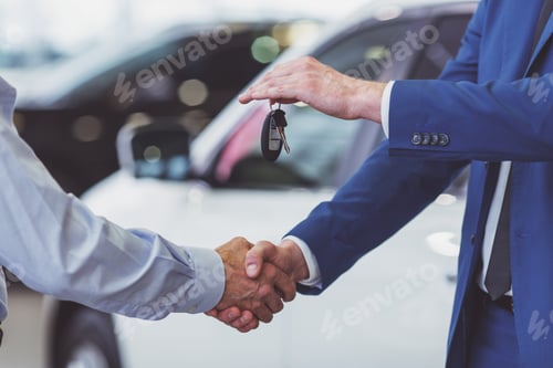 Preview: People in motor show