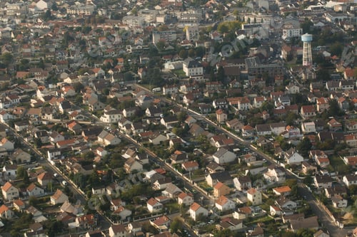 Preview: View of the city from the plane window