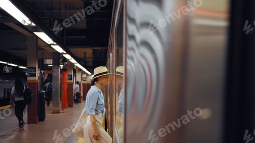 Preview: Young girl in the metro in New York City