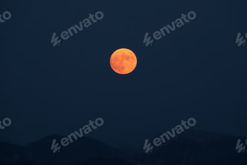 Preview: Full red moon
