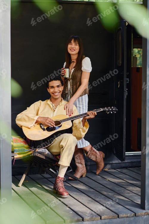 Preview: Harmony on the porch
