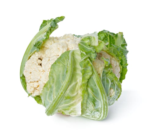 Preview: Fresh cauliflower with green leaves, perfect for cooking or salads in various dishes