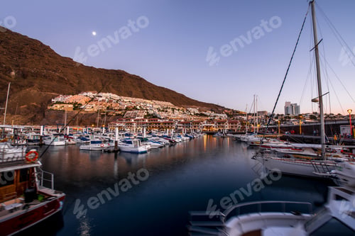 Preview: Harbor in Los Cristianos