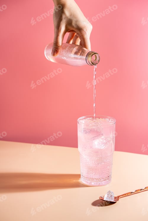 Preview: Summer refreshment pink drink