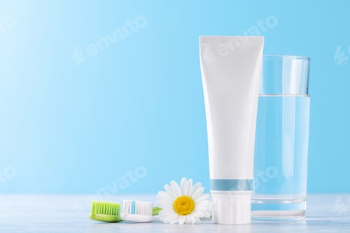 Preview: Toothpaste and toothbrushes
