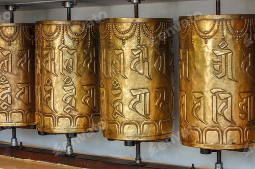 Preview: Buddhist prayer wheels