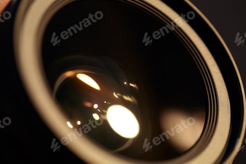 Preview: Photo lense with sun reflections