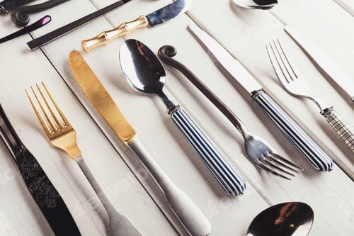 Preview: Collection of modern and antique cutlery