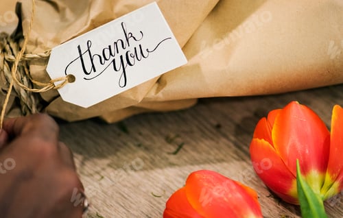 Preview: Closeup of thank you flower bouquet