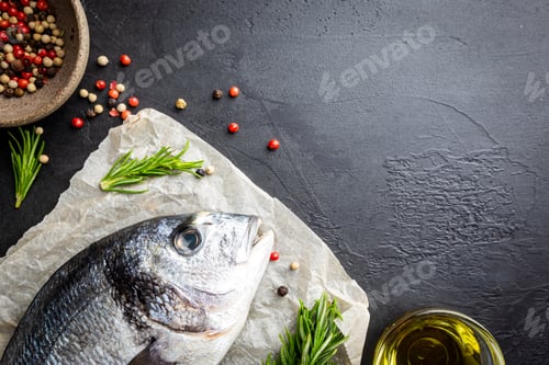 Vista previa: Pescado fresco dorado