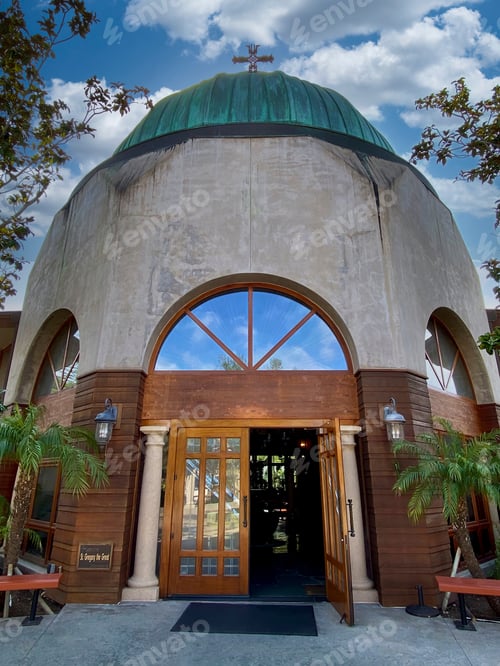 Preview: Beautiful sky with great architecture of a Catholic church parish in San Diego open door