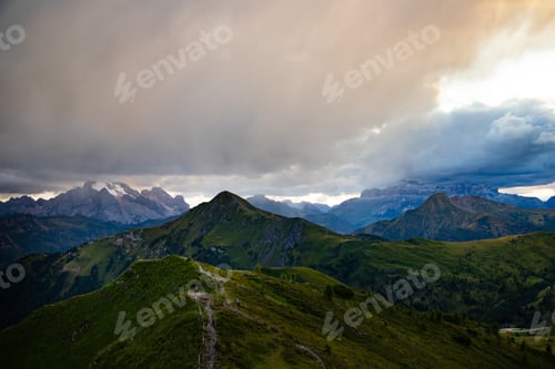 Preview: Panoramic view from the top of the Giau Pass, Dolomites, South Tyrol, Italy.