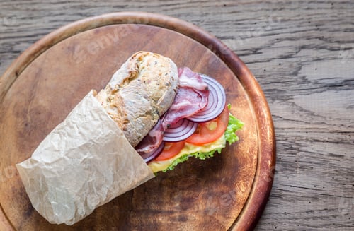 Preview: Sandwich with ham, cheese and fresh vegetables