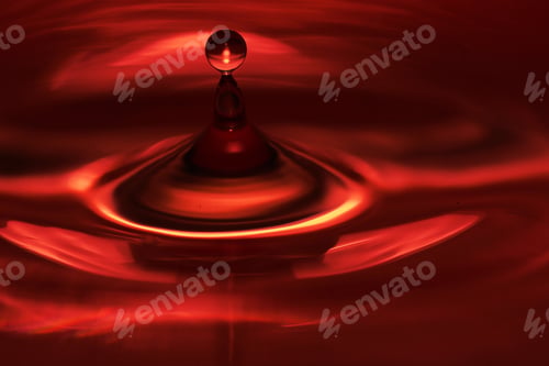 Preview: Waterdrop in red
