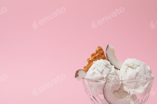 Preview: Summer dessert - ice cream, ice cream with coconut