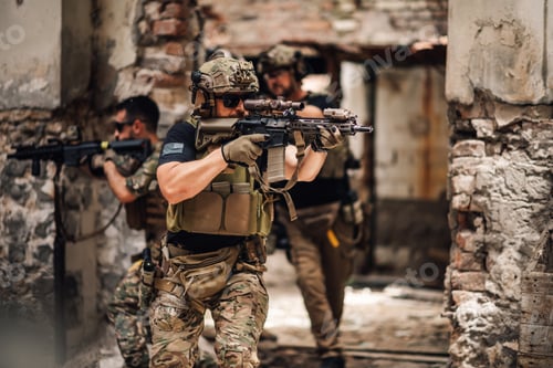 Preview: Courageous soldiers with weapons attacking opponent's territory.