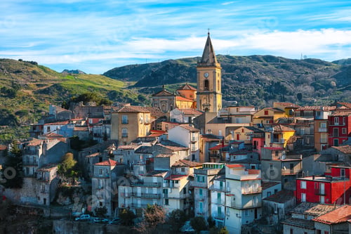 Preview: Mountain village Novara di Sicilia, Sicily, Italy
