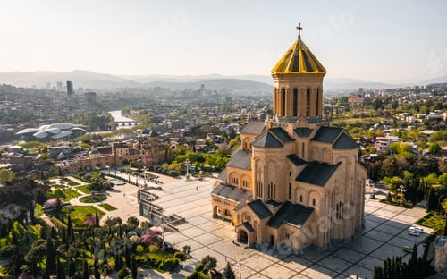 Preview: Holy Trinity Cathedral of Tbilisi