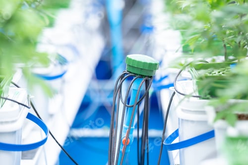 Preview: Scientific data analysis in the laboratory, Medicine and glass equipment research setting