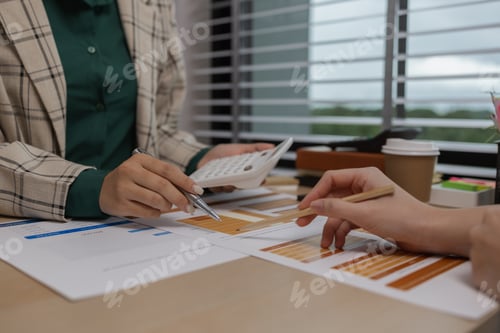 Preview: data analysis staff are helping to check data in various documents before summarizing
