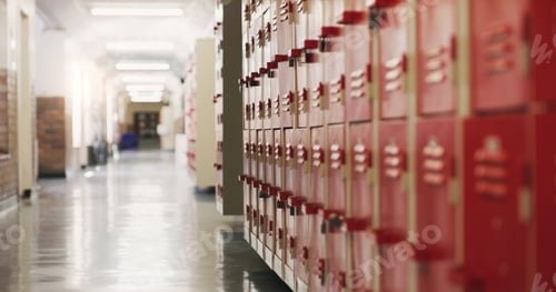 Preview: Today four walls, tomorrow open doors. Shot of an empty corridor in a high school.