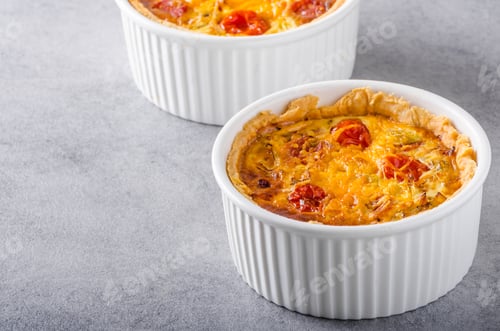 Preview: Mini quiche with sausage