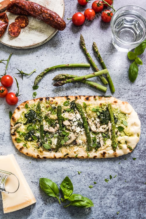 Preview: Pizza for sharing, from above