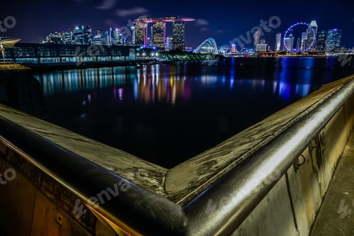Preview: View of Singapore's Marina Bay skyline from Marina Bridge.