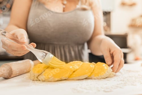 Preview: Bake Jewish challah