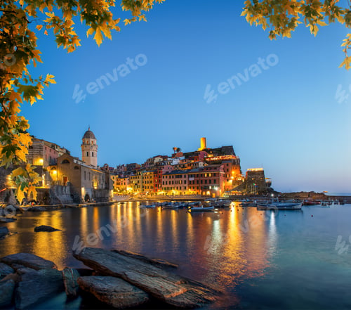 Preview: Lighting of Vernazza
