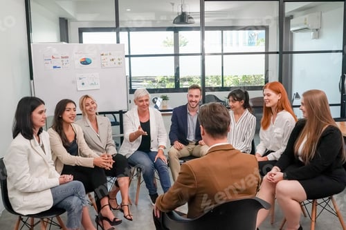 Preview: Business women