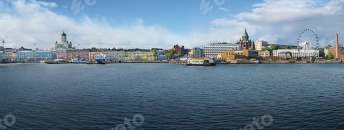 Preview: Panoramic view of Helsinki skyline with Helsinki and Uspenski Cathedral - Helsinki, Finland