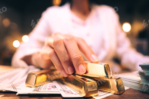 Preview: shiny gold bar arrangement in a row. Business Gold future and financial concept